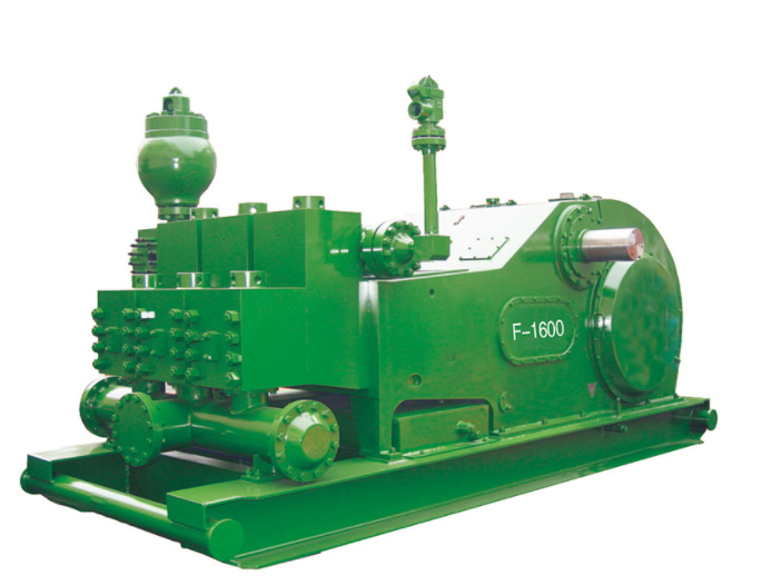 Petroleum Equipment F1600 Triplex Mud Pump for Oil and Gas Drilling.png