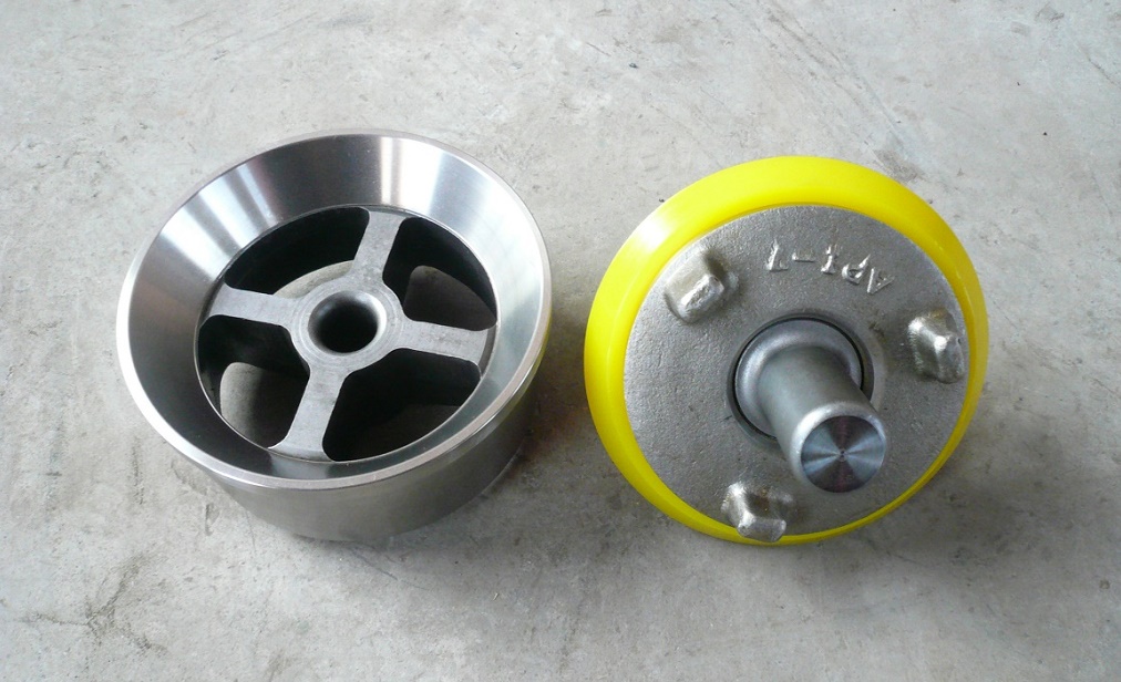 triplex Mud Pump Valve Assembly Oil Drilling Equipment Accessories Petroleum Machinery Parts.jpg